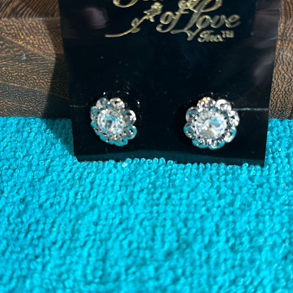 Tidings of love pierced ears rhinestone and silver color earrings